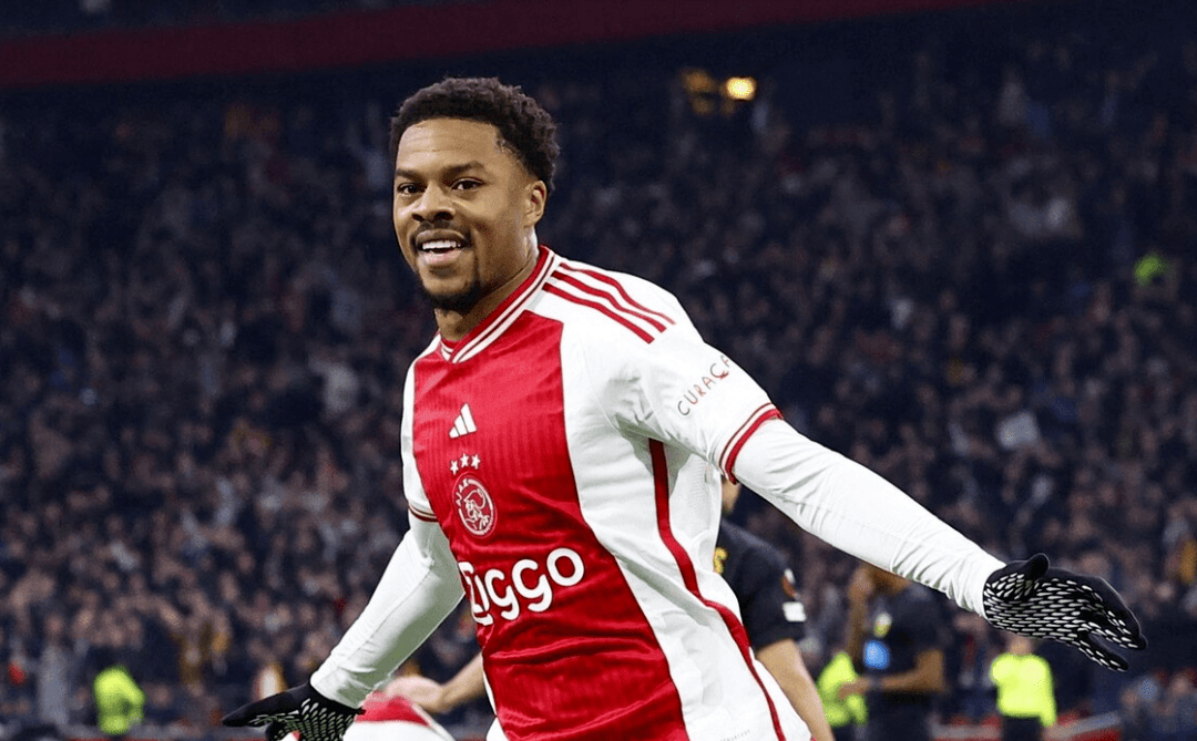 阿贾克斯发布备战花絮，清晨绝杀压哨，意大利杯任务艰巨，临场指挥获称赞的简单介绍-开云官网