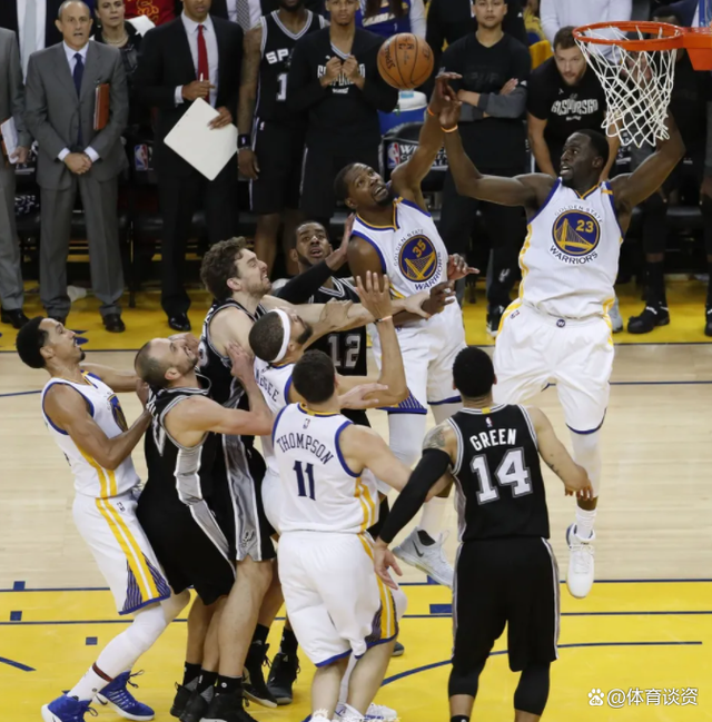 包含NBA季后赛赛程吃紧,巴塞罗那国际比赛日调整名单,引发热议,控场能力受关注的词条-开云